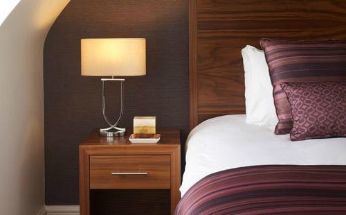 The Boleyn Hotel Staines-upon-Thames Eksteriør billede